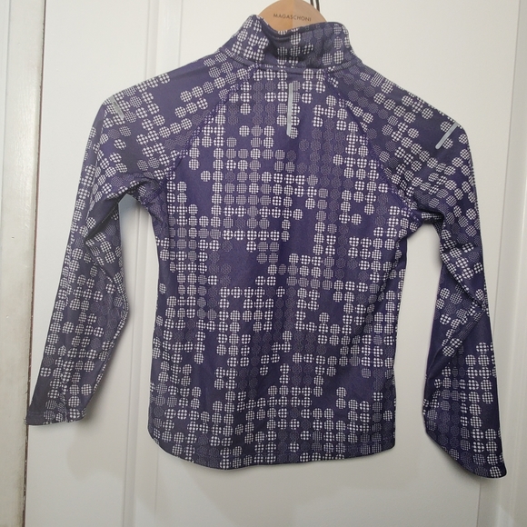 Nike girls shirt size S - Picture 3 of 4